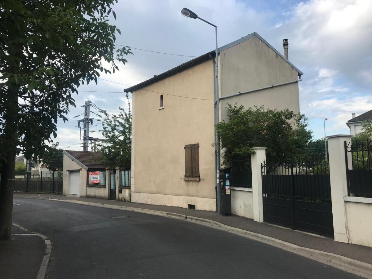 Alloappartmeuble_Topaze Houilles Exterior foto